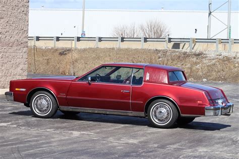 oldsmobile toronado 1982 photo