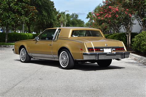 oldsmobile toronado 1985 photo