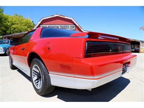 pontiac firebird 1985 photo