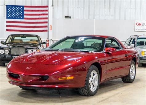 pontiac firebird 1995 photo