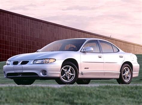 pontiac grand prix 2003 photo