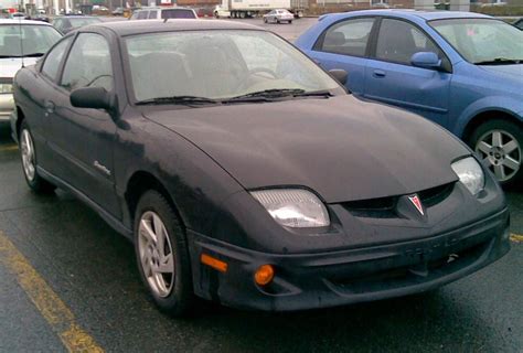 pontiac sunbird 2000 photo