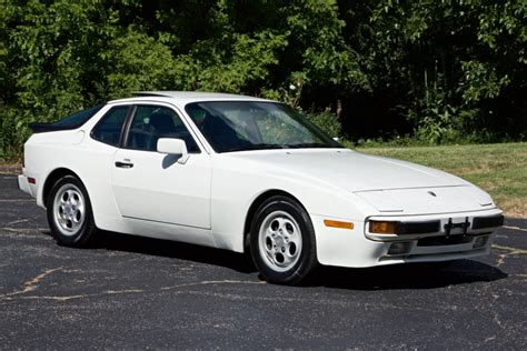 porsche 944 1987 photo