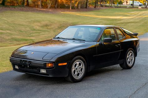 porsche 944 1988 photo