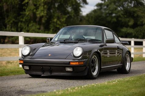 porsche carrera 1989 photo