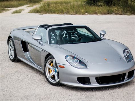 porsche carrera gt 2004 photo