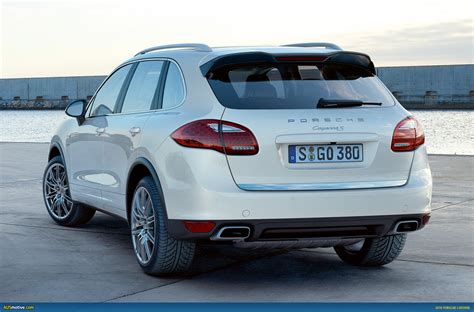 porsche cayenne 2010 photo