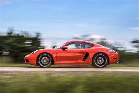 porsche cayman r photo