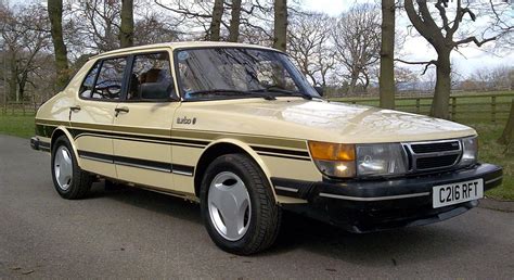 saab 900 1984 photo