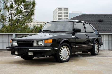 saab 900 1985 photo