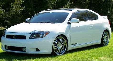 scion tc 2005 photo