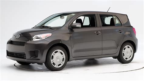 scion xd 2014 photo