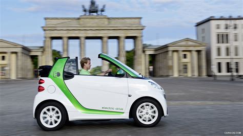 smart fortwo 2013 photo