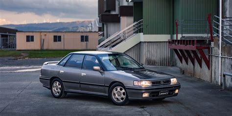 subaru legacy 1989 photo