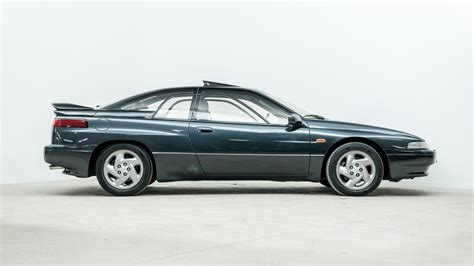 subaru svx photo