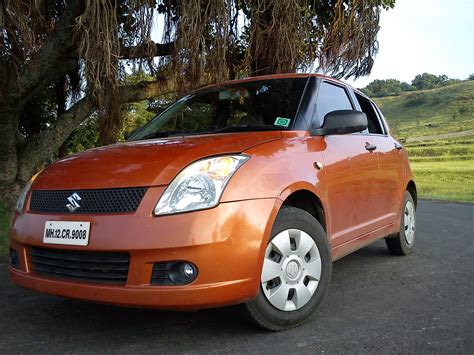 suzuki swift 2002 photo