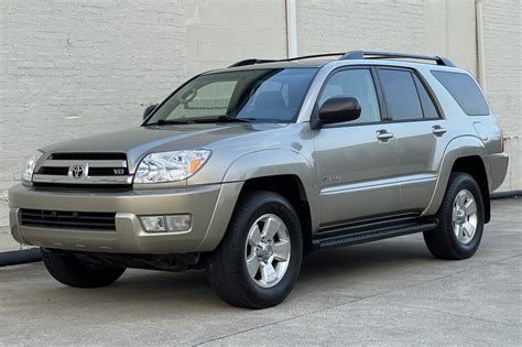 toyota 4 runner 2005 photo