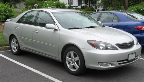 toyota camry 2004 photo