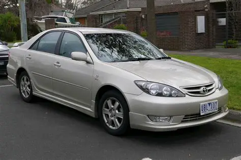 toyota camry 2005 photo