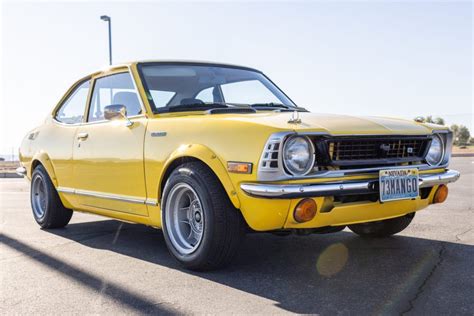 toyota corolla 1973 photo