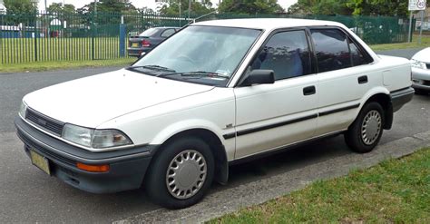 toyota corolla 1989 photo