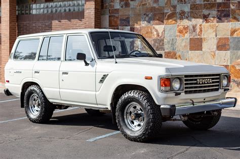 toyota land cruiser 1985 photo