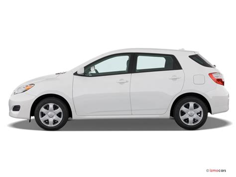 toyota matrix 2010 photo