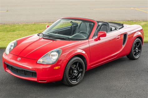 toyota mr2 2001 photo