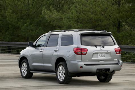 toyota sequoia 2009 photo