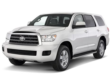 toyota sequoia 2010 photo