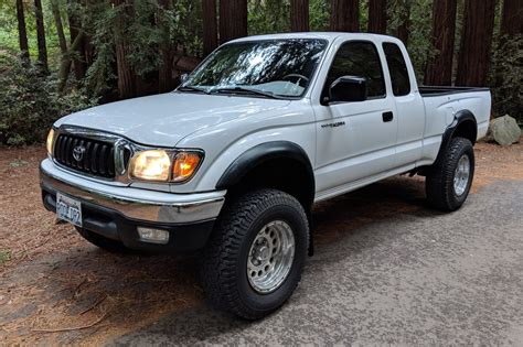 toyota tacoma 2001 photo