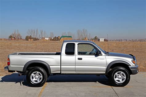 toyota tacoma 2002 photo