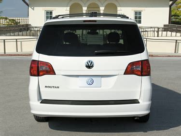 volkswagen routan 2014 photo