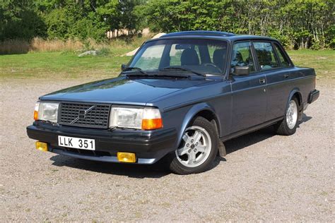 volvo 244 1983 photo