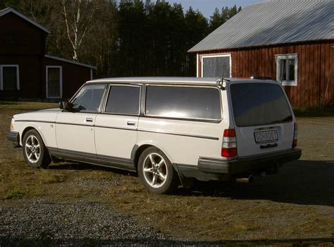 volvo 245 1992 photo