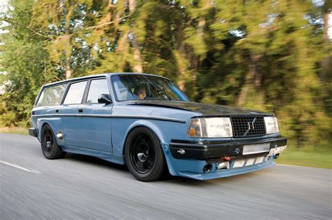 volvo 245 photo