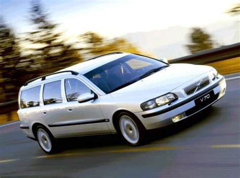 volvo v70 2003 photo