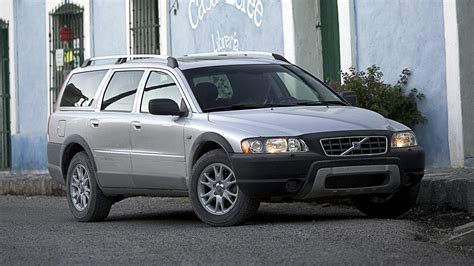 volvo xc70 2004 photo