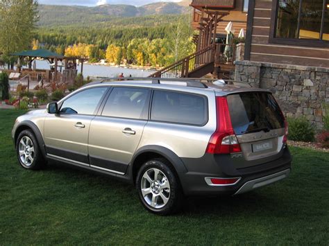 volvo xc70 2008 photo